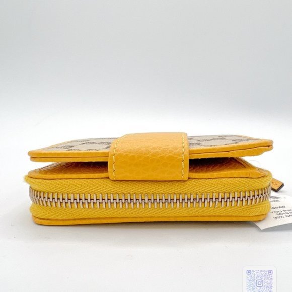 GUCCI Yellow and Brown GG Compact Bifold Wallet - Authenticated - Picture 6 of 13